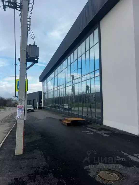 Торговая площадь в Крым, Симферополь ул. Мамак, 32 (400 м) - Фото 2