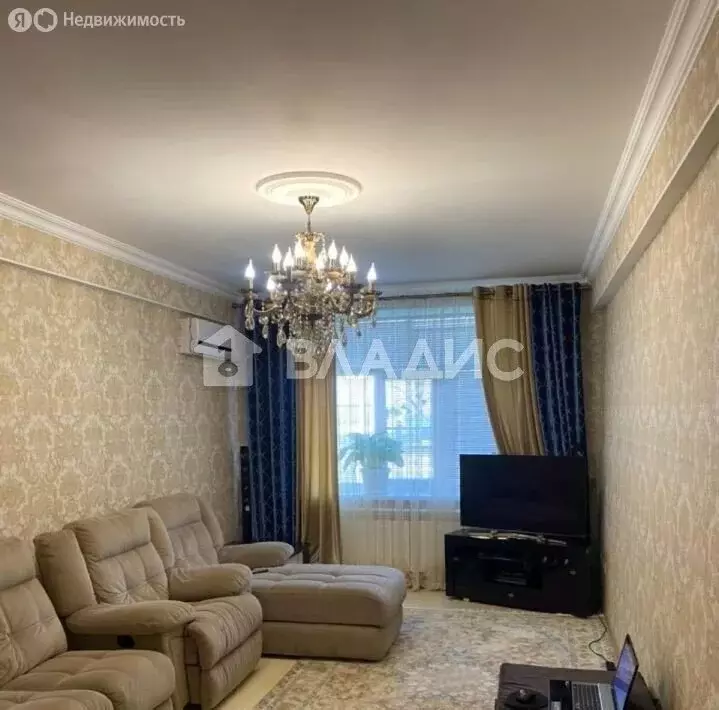 3-комнатная квартира: Благовещенск, улица Островского, 253/2 (64.5 м) - Фото 1