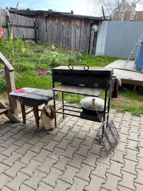 Дом в Красноярский край, Сосновоборский муниципальный округ, с. ... - Фото 2