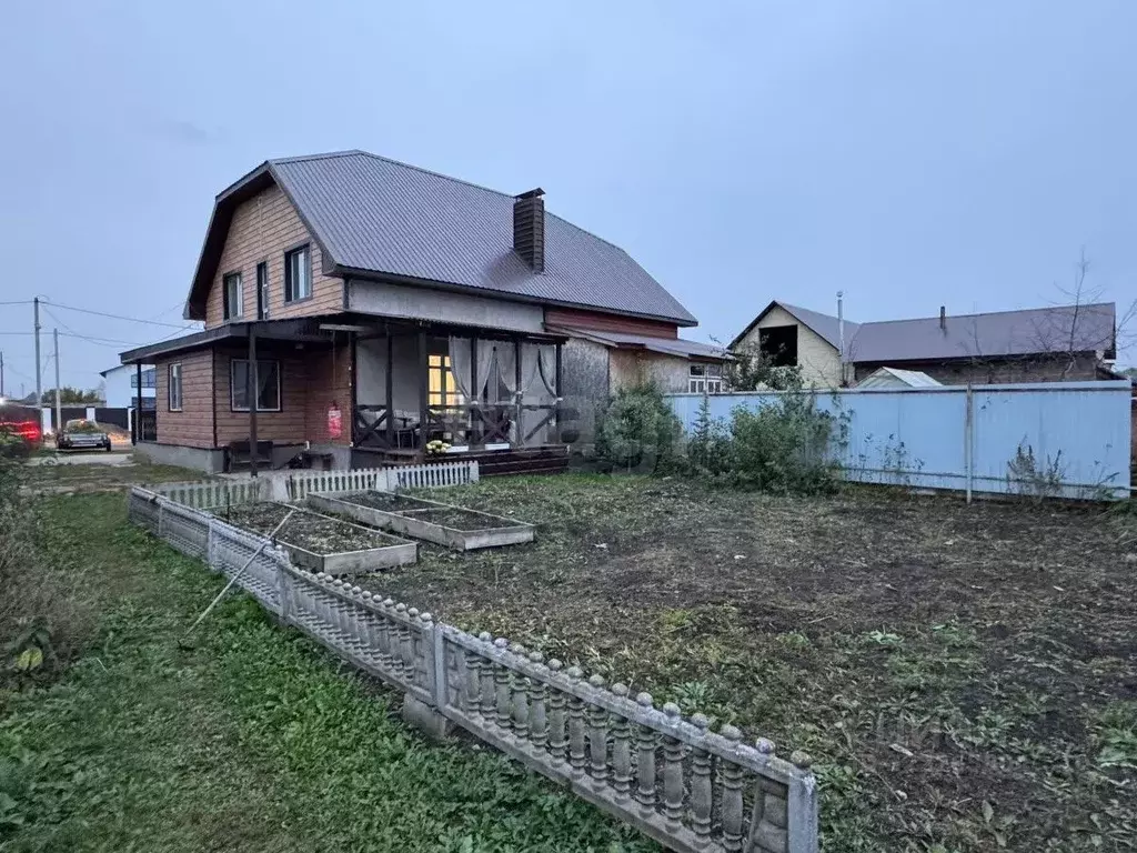 Таунхаус в Башкортостан, Стерлитамакский район, Отрадовский сельсовет, ... - Фото 1