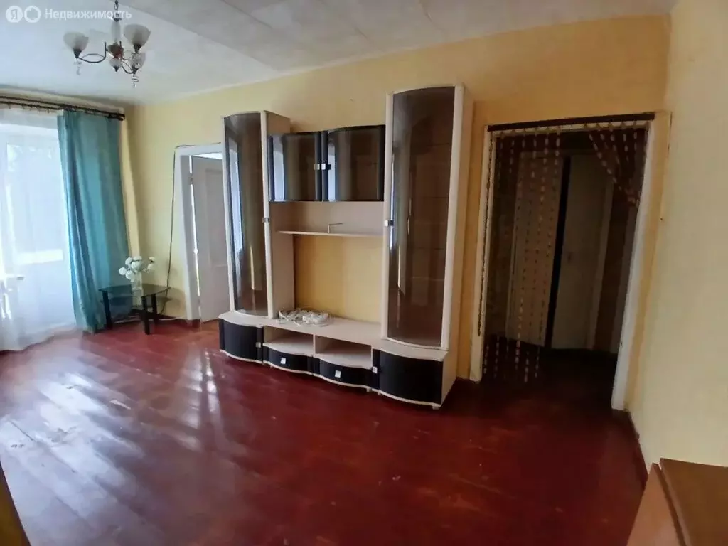 3-комнатная квартира: Приозерск, улица Калинина, 17 (55.7 м) - Фото 2
