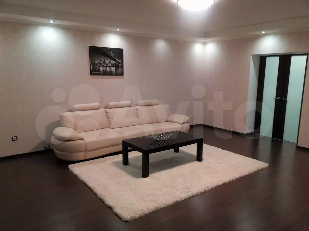 3-к. квартира, 120 м, 3/8 эт. - Фото 0