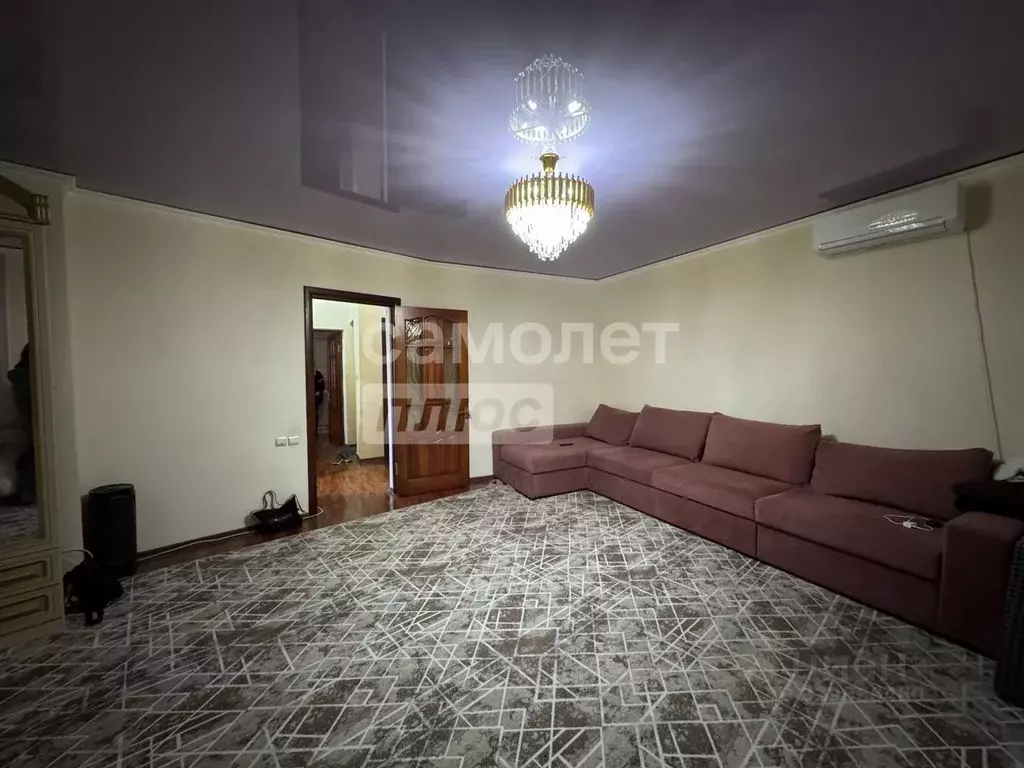 2-к кв. Дагестан, Дербент ул. Сальмана, 53 (53.1 м) - Фото 1