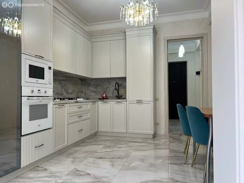 1-комнатная квартира: Махачкала, проспект Насрутдинова, 57 (46 м) - Фото 1