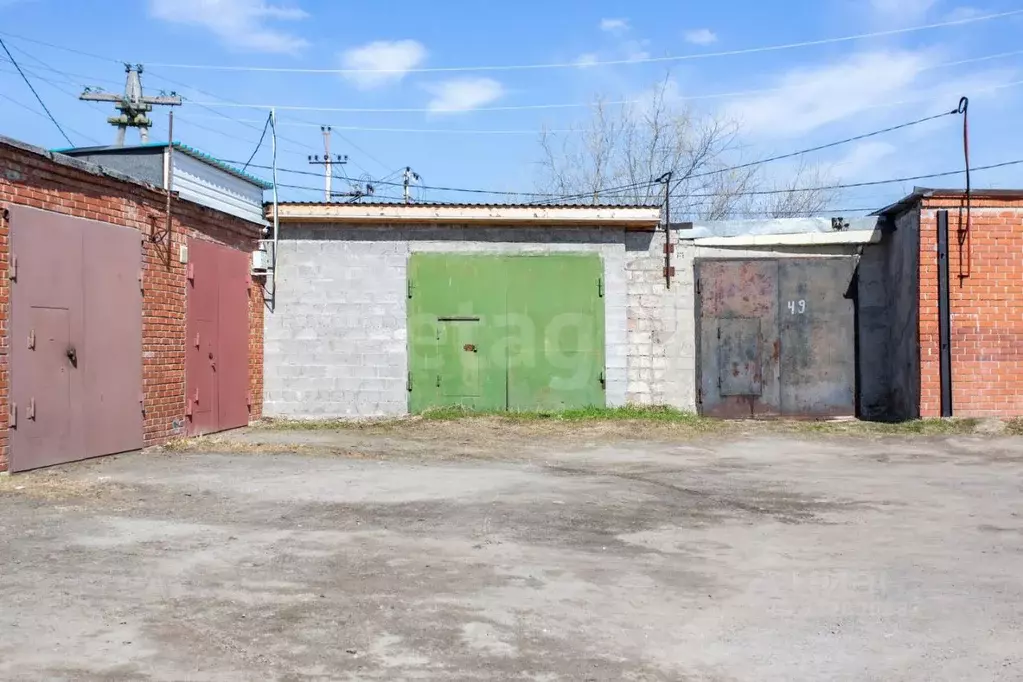 Гараж в Тюменская область, Тобольск ул. Семена Ремезова, 109Д/6 (63 м) - Фото 1
