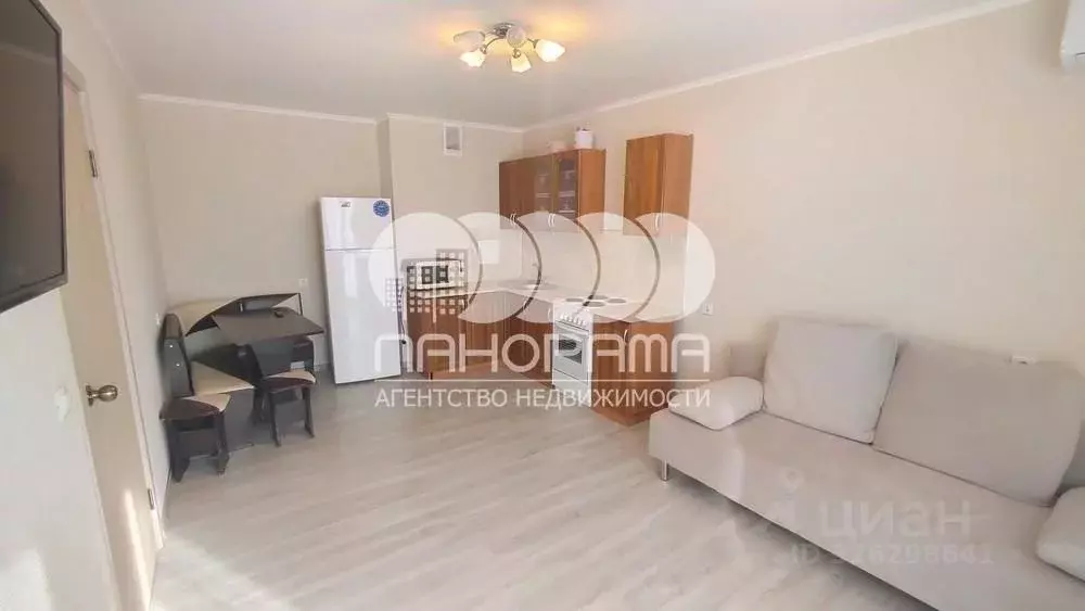 1-к кв. Краснодарский край, Анапа ул. Адмирала Пустошкина, 22к8 (37.0 ... - Фото 1