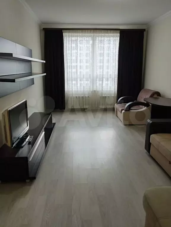 2-к. квартира, 70 м, 25/25 эт. - Фото 1