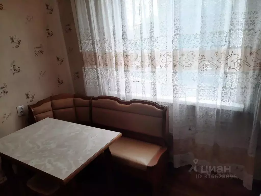 2-к кв. Краснодарский край, Краснодар Ставропольская ул., 89 (50.0 м) - Фото 1
