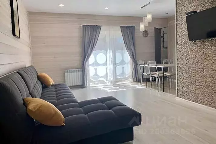 Дом в Башкортостан, Белорецкий район, Абзаковский сельсовет, с. ... - Фото 1