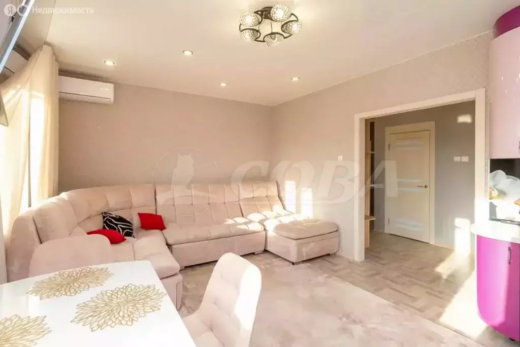 1-комнатная квартира: Тюмень, улица Мельникайте, 2к11 (49.3 м) - Фото 1