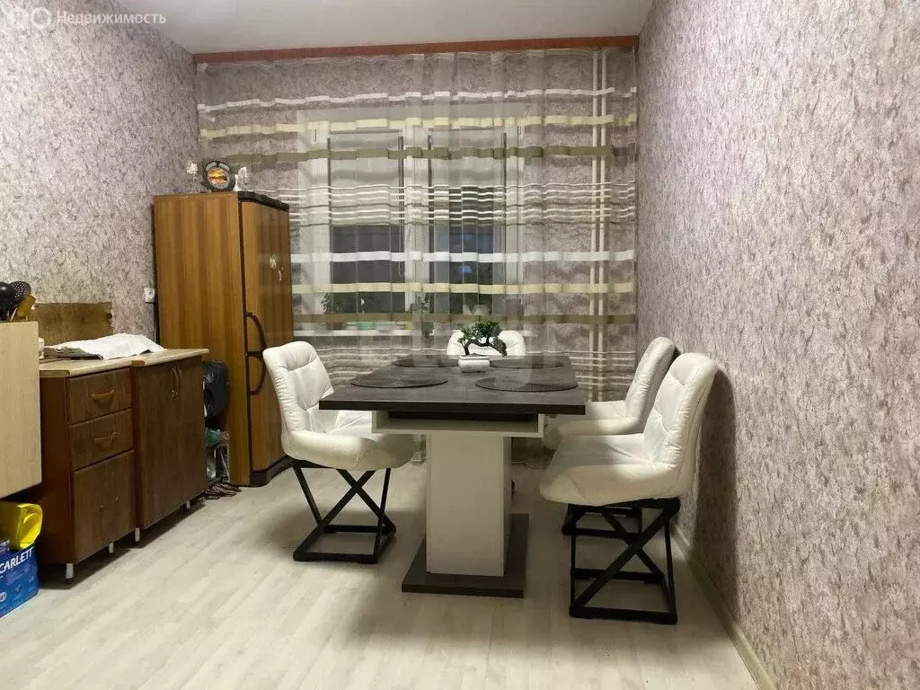 3-комнатная квартира: Энгельс, посёлок Керамический (78 м) - Фото 2