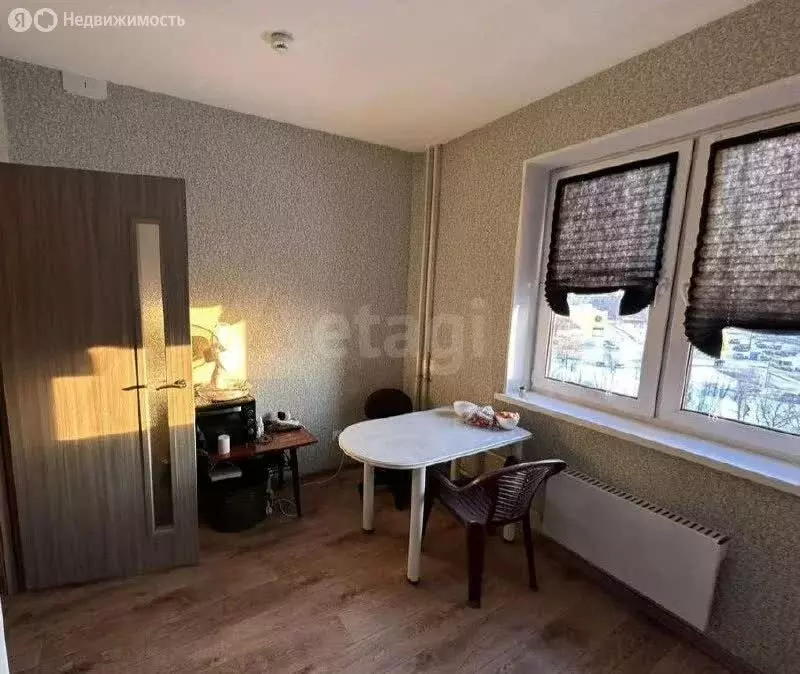 1-комнатная квартира: Омск, 6-й Амурский проезд, 6 (37 м) - Фото 2