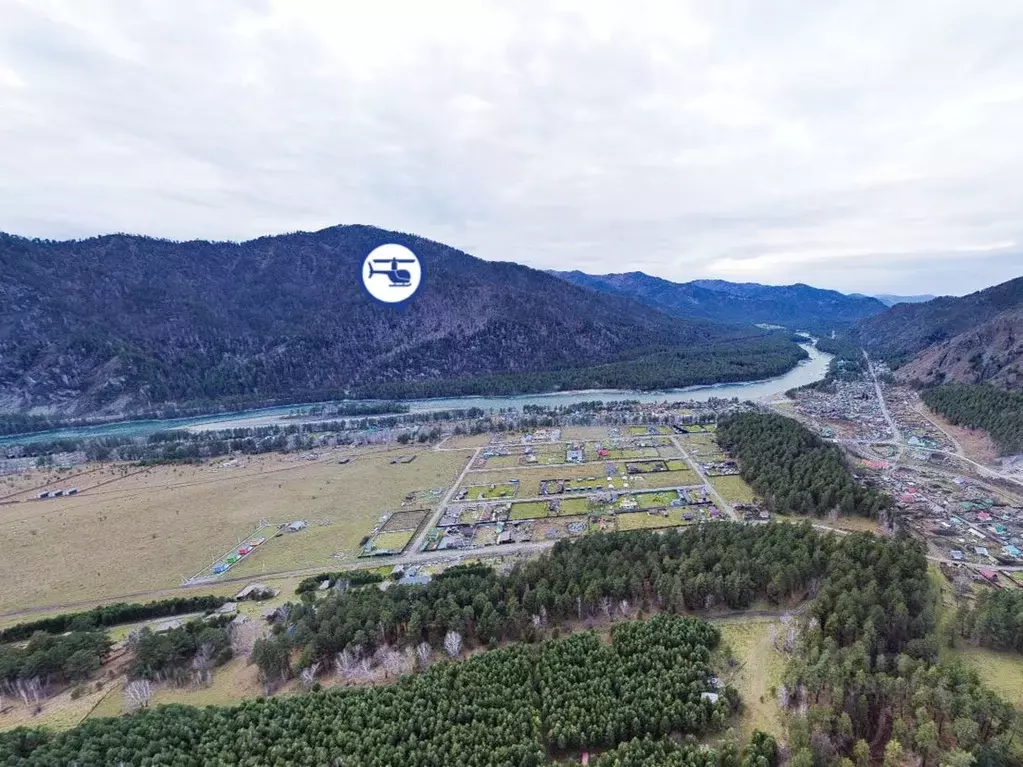 Участок в Алтай, Чемальский район, Узнезинское с/пос, с. Узнезя  (10.0 ... - Фото 2