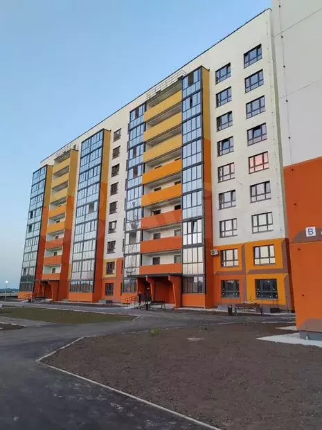 2-к. квартира, 60м, 4/9эт. - Фото 0