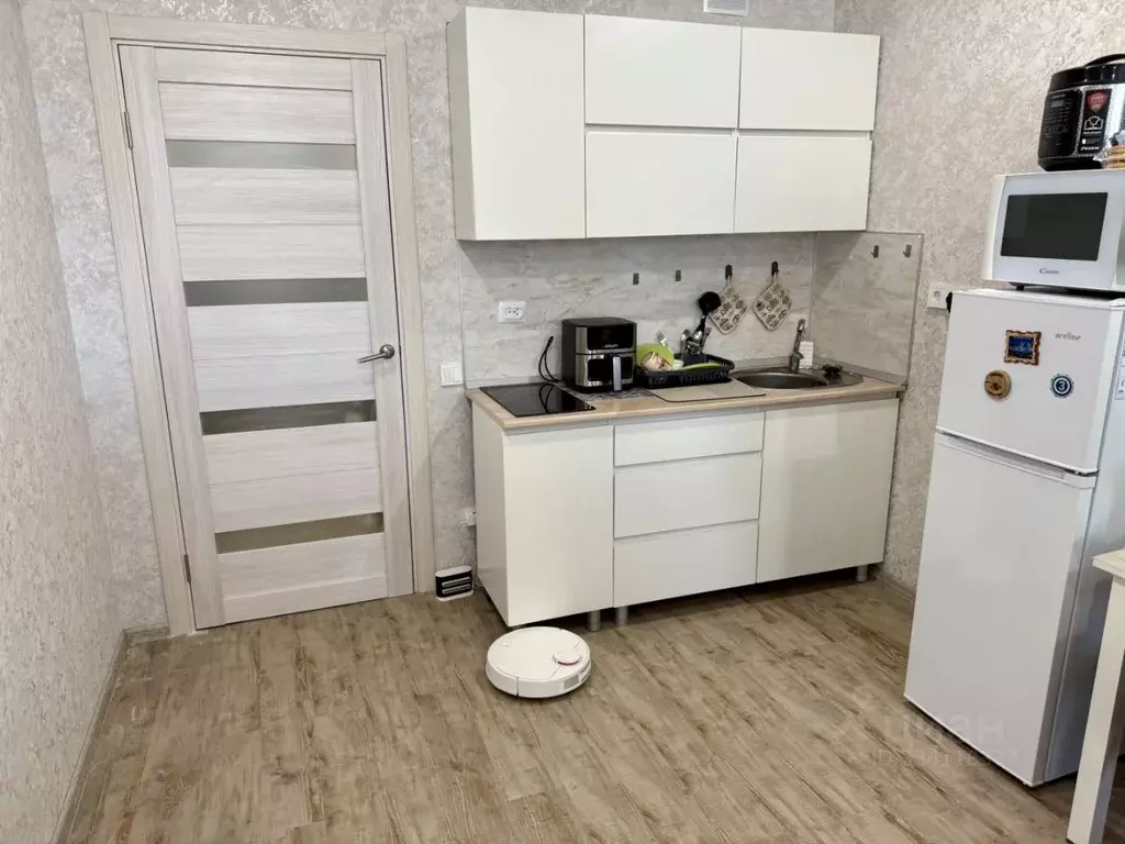 Студия Ленинградская область, Мурино Всеволожский район, ул. ... - Фото 1