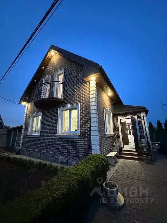 Дом в Калининградская область, Пионерский ул. Летчика-космонавта ... - Фото 0