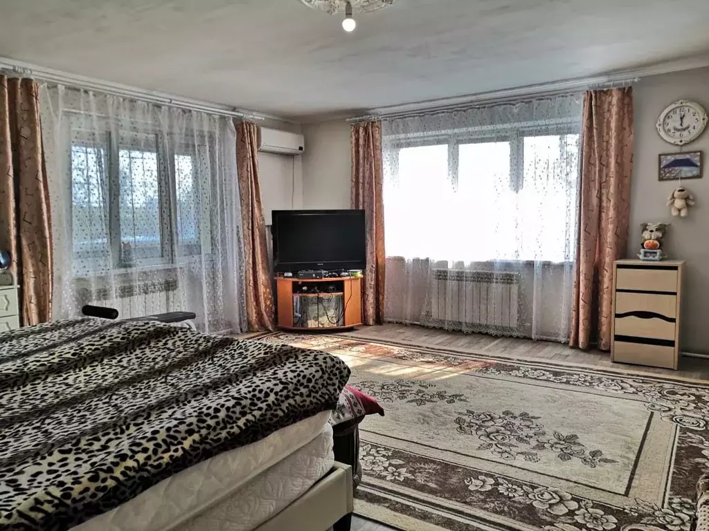 Коттедж в Хабаровский край, Хабаровск Донская ул. (263 м) - Фото 1