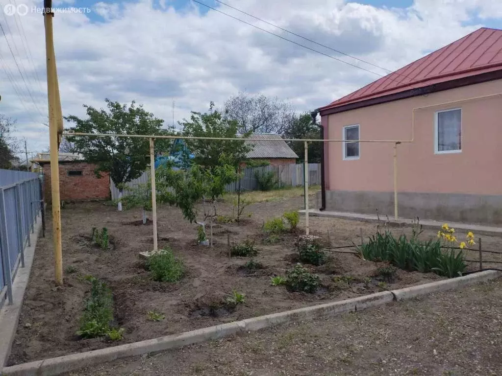 Дом в хутор Старая Станица, Новоселый переулок (70 м) - Фото 1