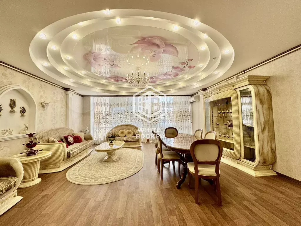 3-к. квартира, 110 м, 5/11 эт. - Фото 1