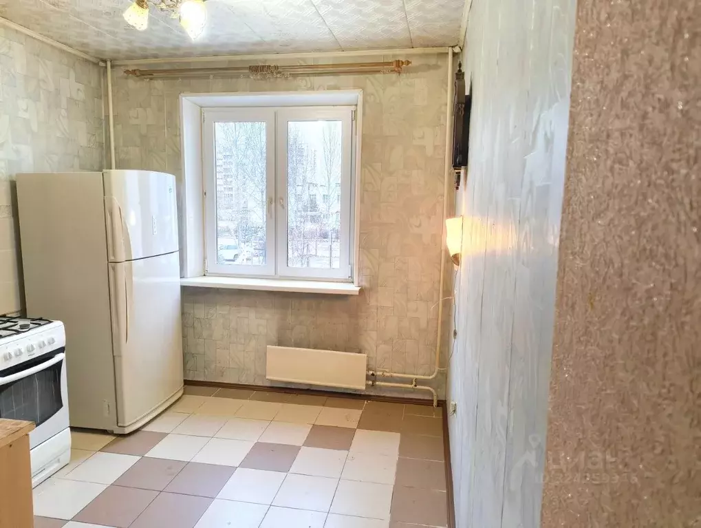 2-к кв. Челябинская область, Челябинск ул. Братьев Кашириных, 157 ... - Фото 1