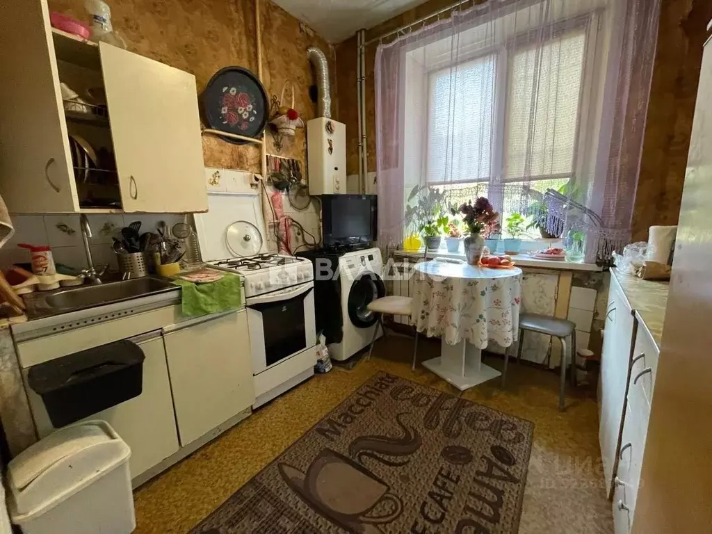 2-к кв. Московская область, Электросталь Первомайская ул., 28 (50.1 м) - Фото 2