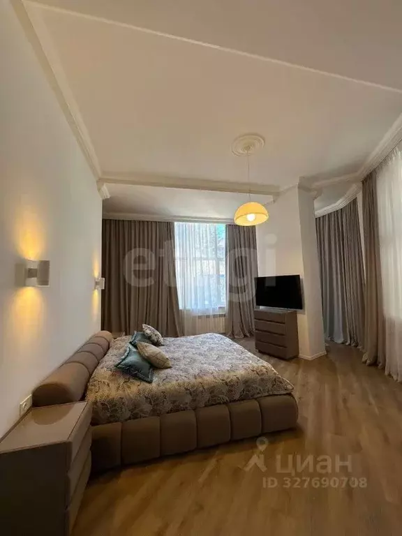 3-к кв. Крым, Ялта ул. Щорса, 47 (109.3 м) - Фото 1