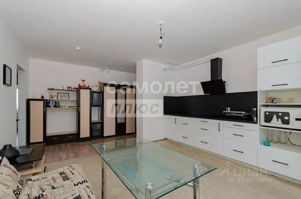 2-к кв. Челябинская область, Челябинск Телевизионная ул., 6В (55.9 м) - Фото 1