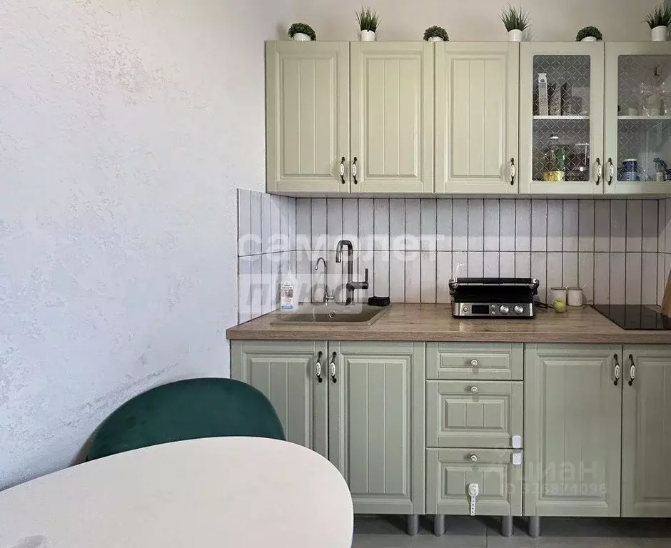 1-к кв. Тюменская область, Тюмень ул. Алматинская, 12 (38.0 м) - Фото 1