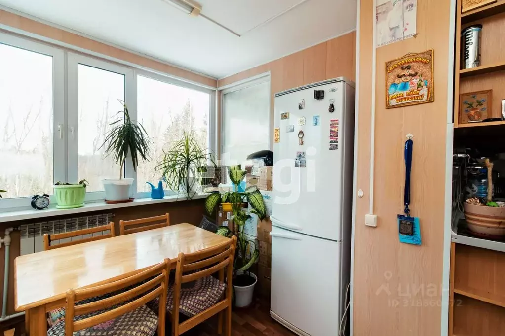 Гараж в Ханты-Мансийский АО, Ханты-Мансийск ул. Лермонтова, 24 (100 м) - Фото 2