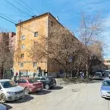 Комната Свердловская область, Екатеринбург ул. Красноармейская, 80 ... - Фото 0