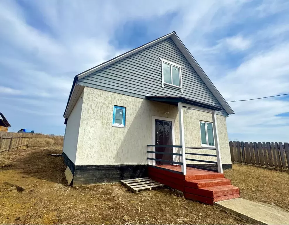 Дом в Иркутская область, Иркутский муниципальный округ, с. Урик ул. ... - Фото 1