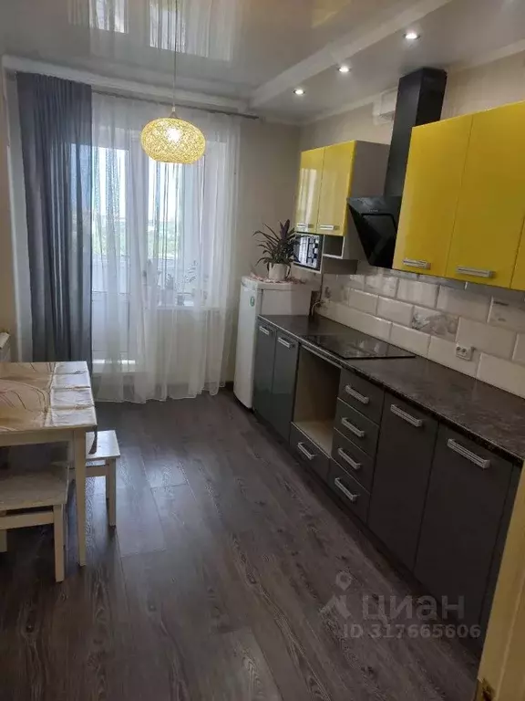 1-к кв. Тамбовская область, Тамбов Мичуринская ул., 142к3 (40.0 м) - Фото 0
