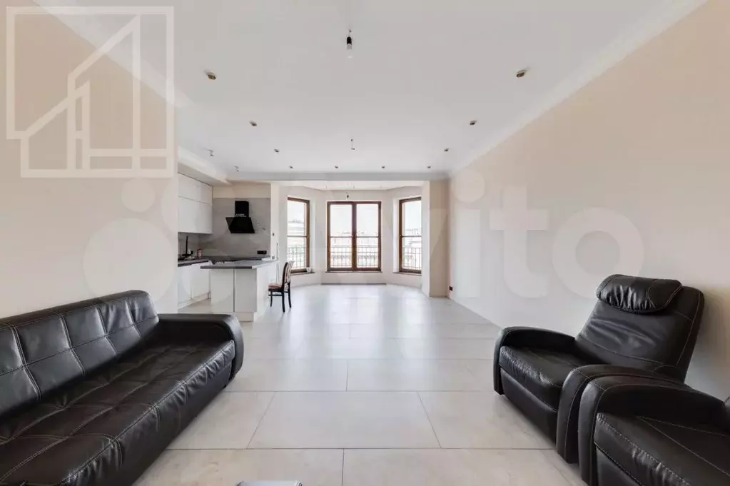 4-к. квартира, 150 м, 7/10 эт. - Фото 0