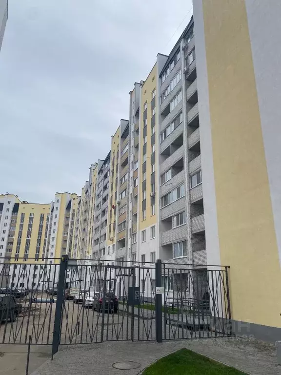 2-к кв. Саратовская область, Энгельс Вокзальная ул, 48 (66.1 м) - Фото 0