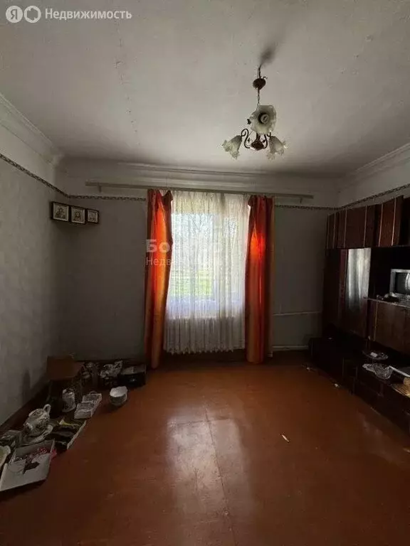 3-комнатная квартира: Кировское, улица Франко, 5 (72 м) - Фото 1