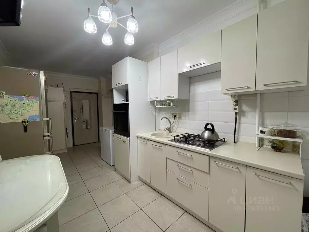 2-к кв. Саха (Якутия), Якутск ул. Кузьмина, 34 (46.0 м) - Фото 2