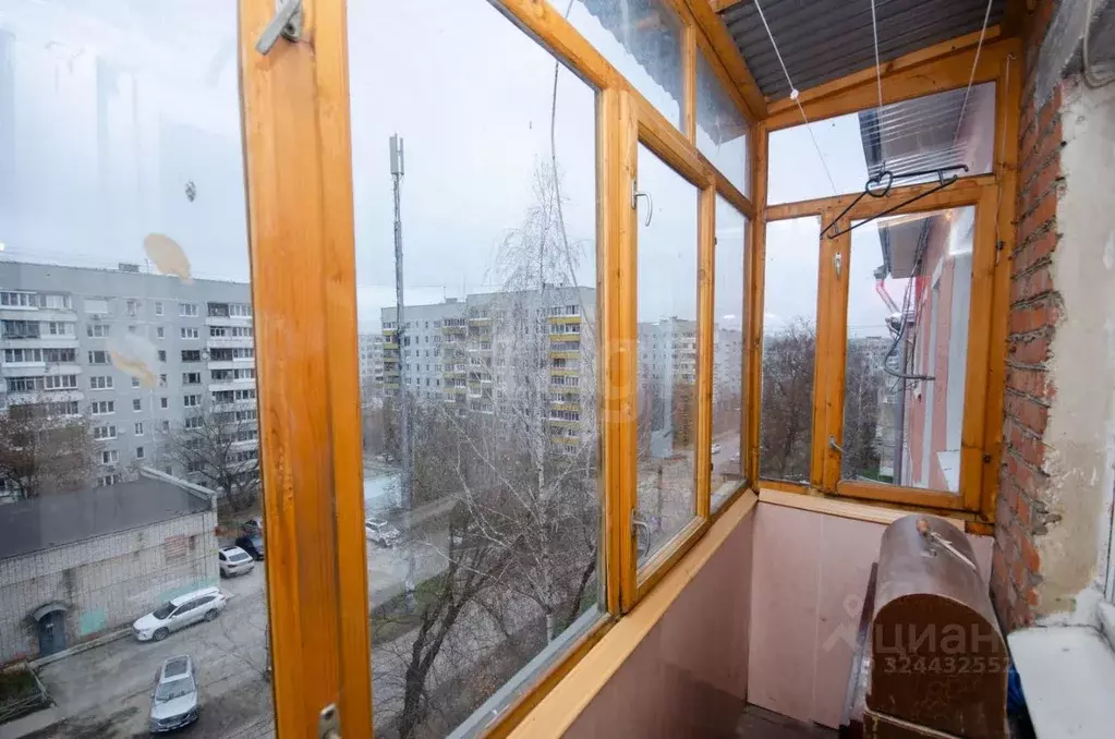 3-к кв. Тульская область, Тула Октябрьская ул., 85 (57.2 м) - Фото 1