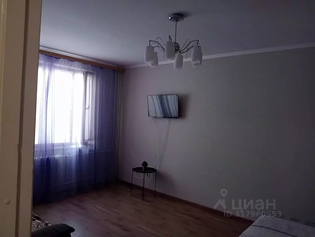 1-к кв. Воронежская область, Богучар 9 (34.0 м) - Фото 1