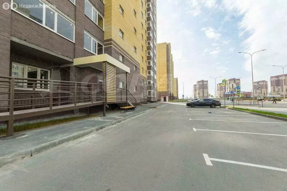 1-комнатная квартира: Тюмень, Линейная улица, 17 (44 м) - Фото 1