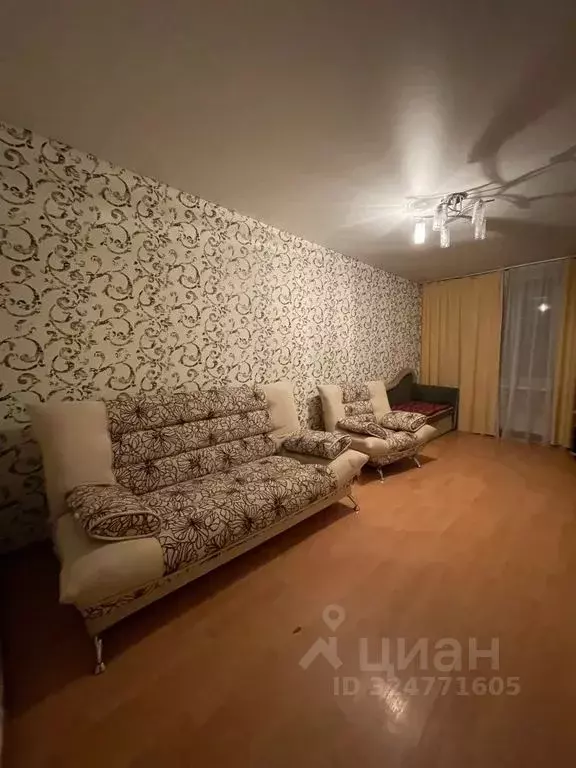 2-к кв. Челябинская область, Троицк ул. Имени Ю.А. Гагарина, 30 (47.0 ... - Фото 1