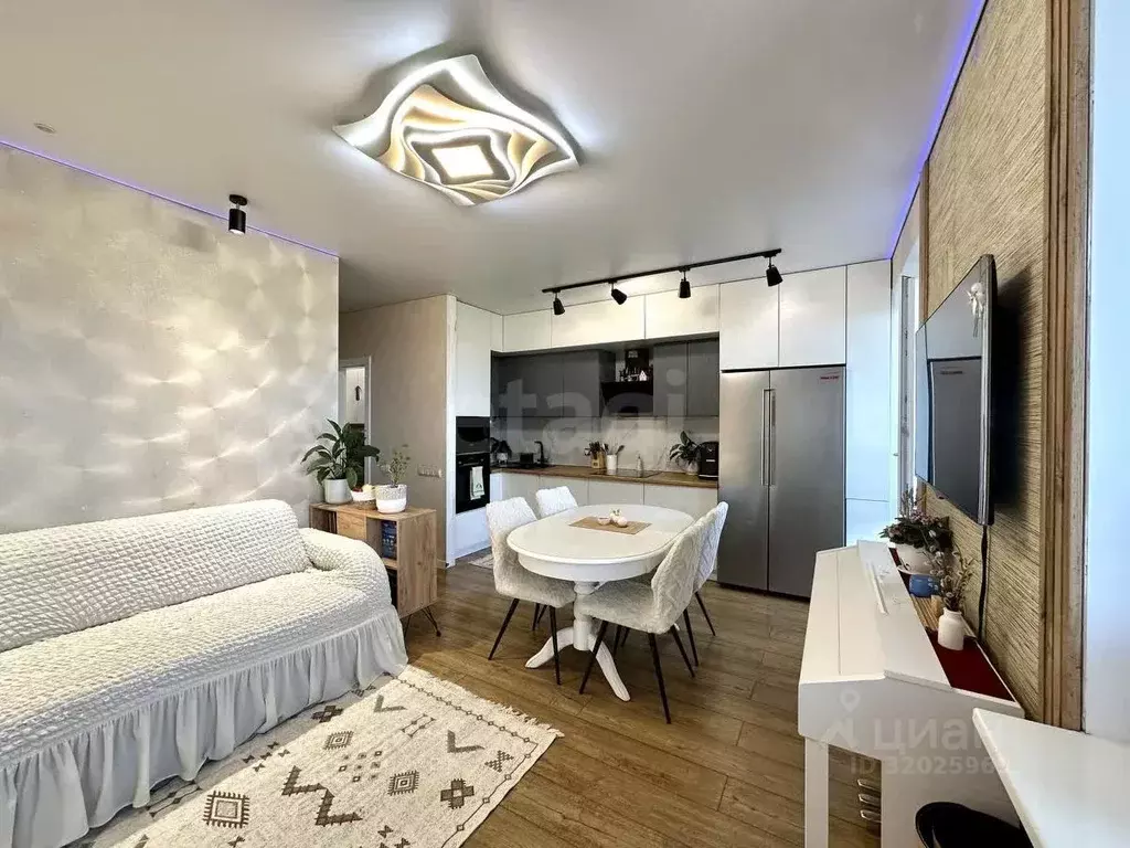 3-к кв. Коми, Сыктывкар Тентюковская ул., 333 (77.6 м) - Фото 1