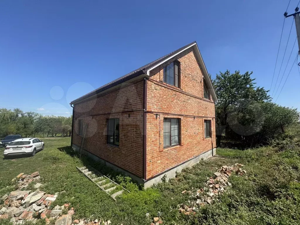 Дом 140 м на участке 8 сот. - Фото 0