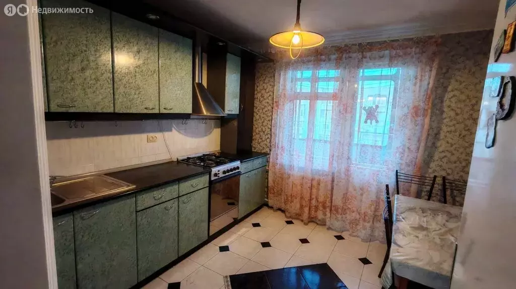 3-комнатная квартира: Лабинск, Школьная улица, 169/2 (66.8 м) - Фото 1