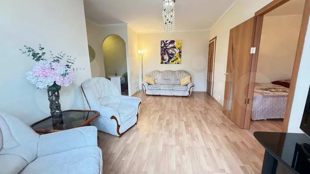 2-к. квартира, 50 м, 5/5 эт. - Фото 0