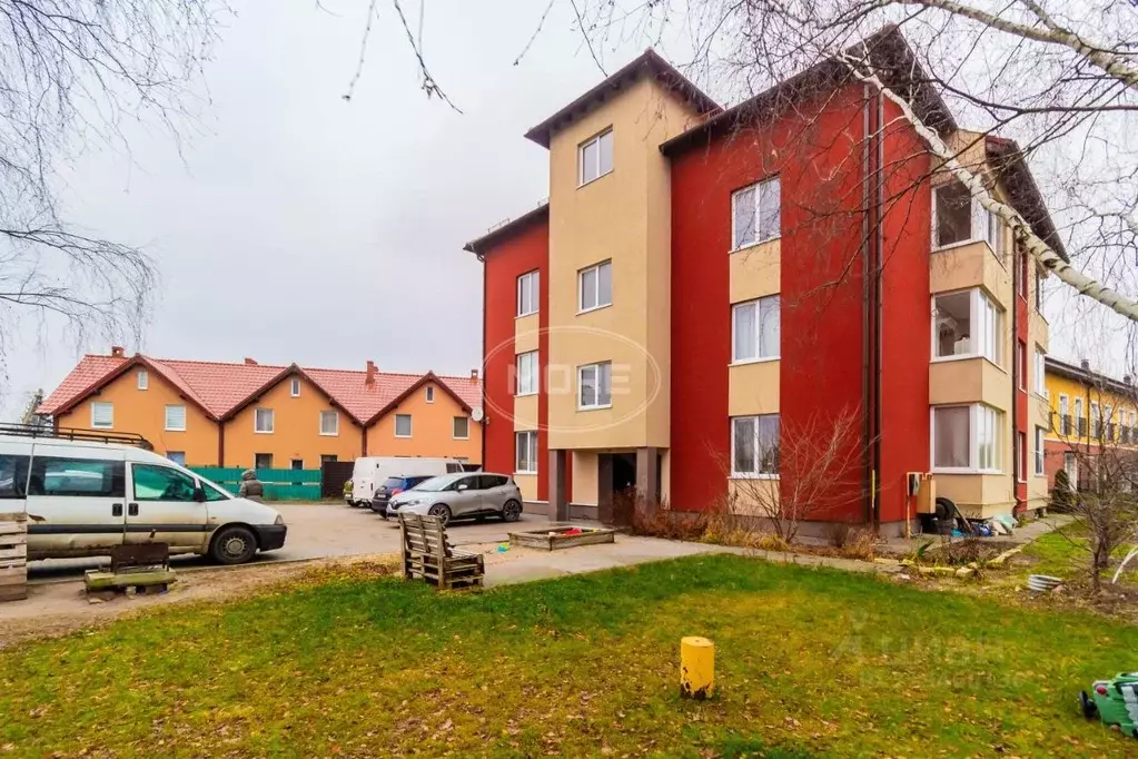 2-к кв. Калининградская область, Гурьевск ул. Лермонтова, 2В (66.1 м) - Фото 0