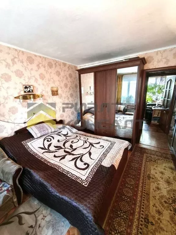 2-комнатная квартира: Омск, улица 50 лет ВЛКСМ, 12 (48 м) - Фото 1