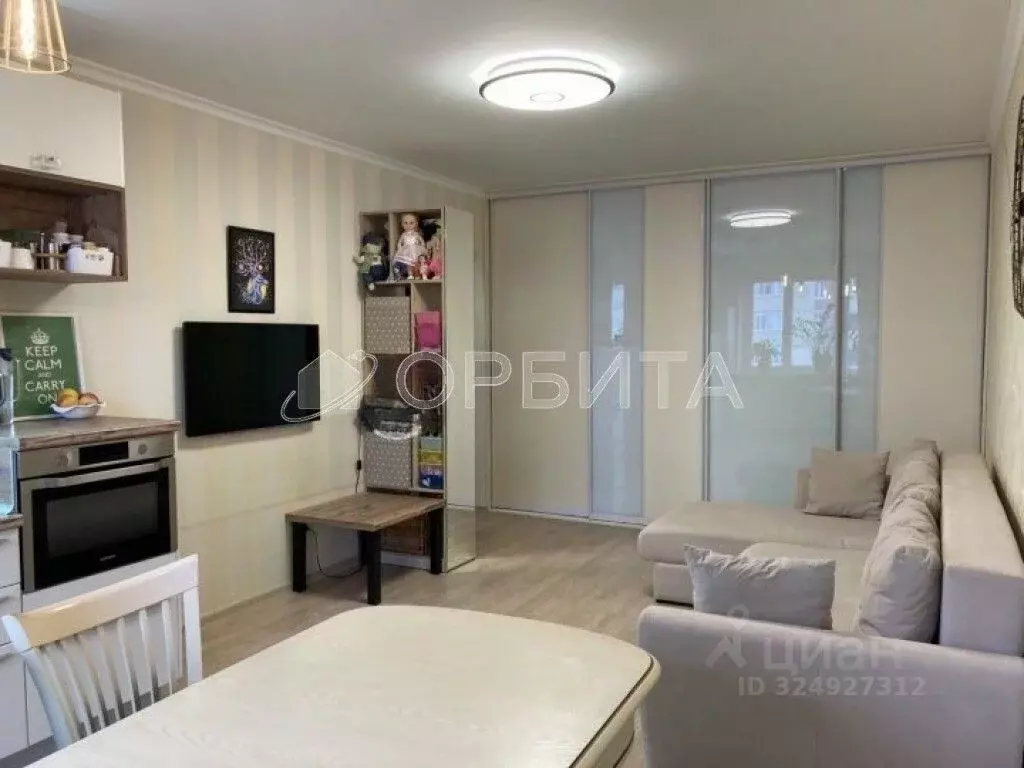 1-к кв. Тюменская область, Тюмень Широтная ул., 168к3 (43.2 м) - Фото 0