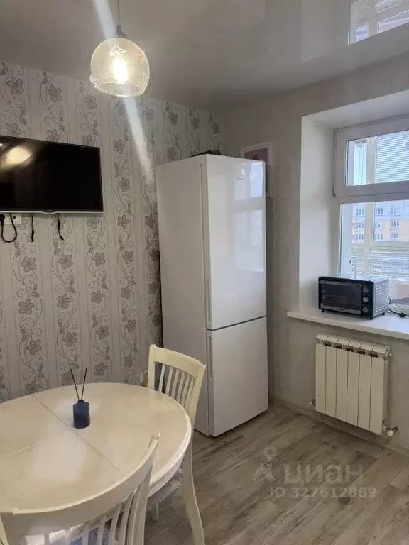 2-к кв. Чувашия, Чебоксары Северо-Западный жилрайон, Волжский-3 мкр, ... - Фото 1