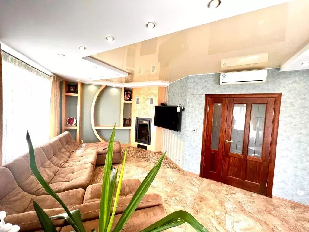 Коттедж в Тверская область, Тверь ул. 1-я Интернациональная, 27 (262 ... - Фото 0