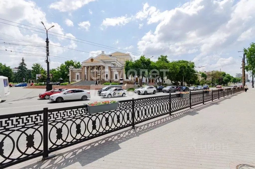 2-к кв. Челябинская область, Челябинск ул. Воровского, 1 (49.0 м) - Фото 1
